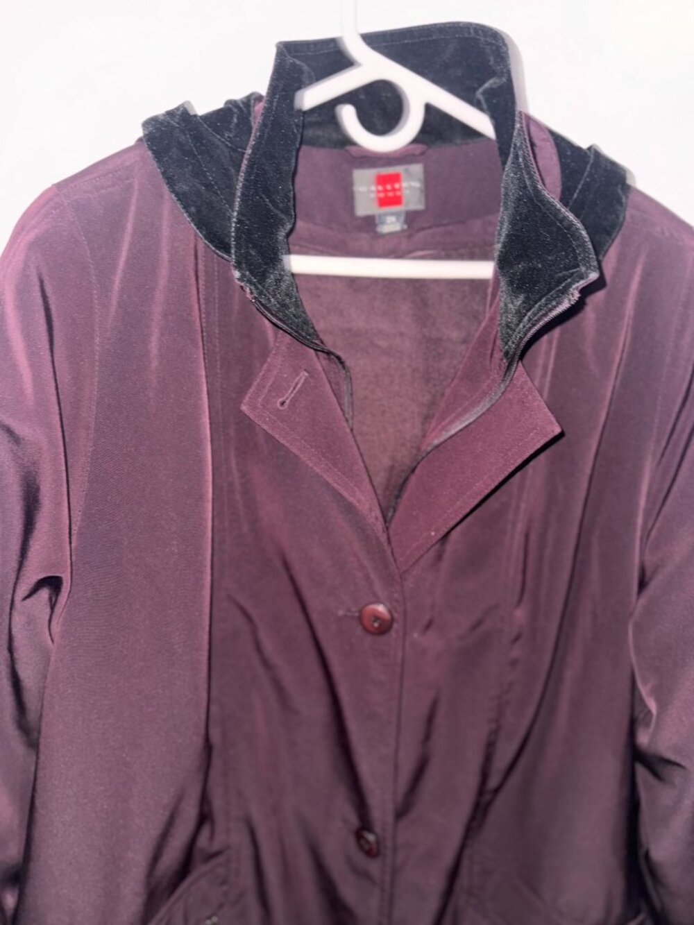 Gallery Woman Hooded Burgundy Coat 2X With Zipper & Button Closure Polyester Nyl - Picture 3 of 11